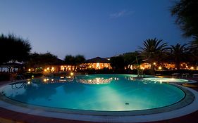 Hotel Villaggio Club Baia Del Sole